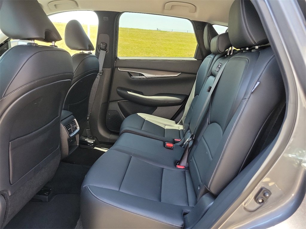 2018+ Infiniti QX50 Rear Seats